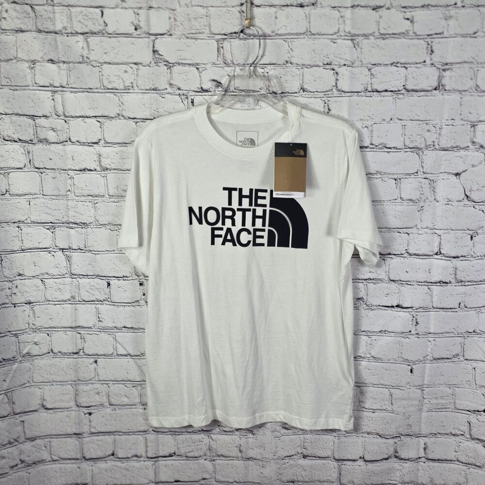 The North Face Women's Medium White Short Sleeve T-shirt